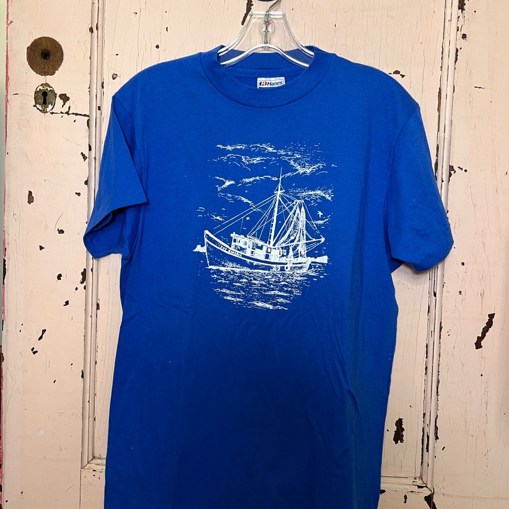 True Vintage Hanes Blue T-shirt with Sail Boat Graphic Folly Beach SC